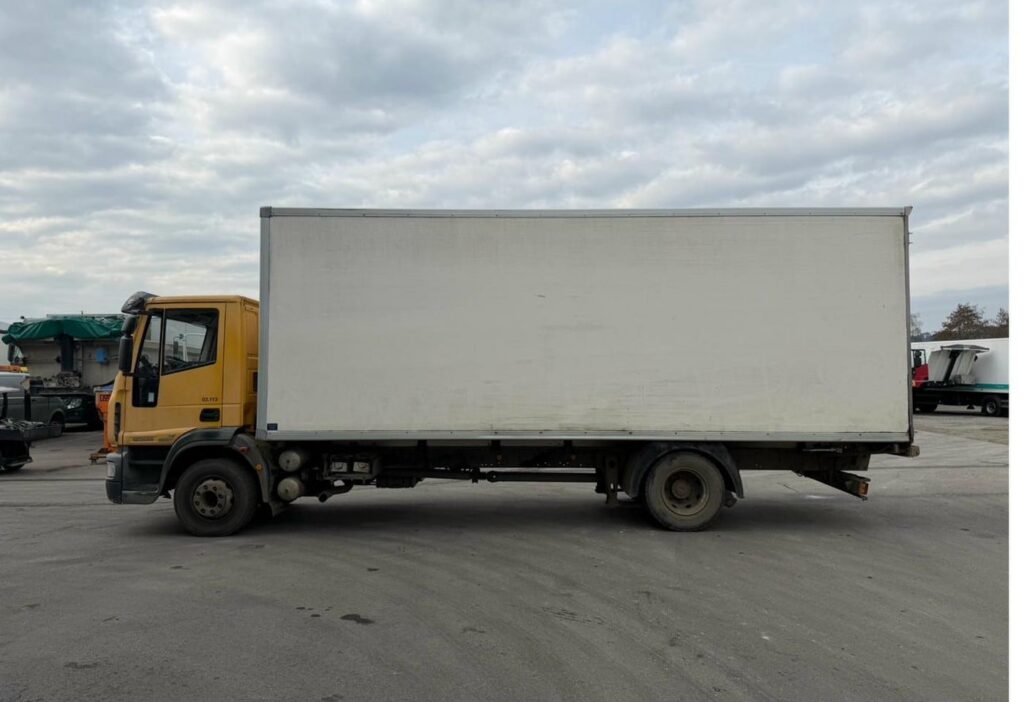 Iveco 160E28 4x2