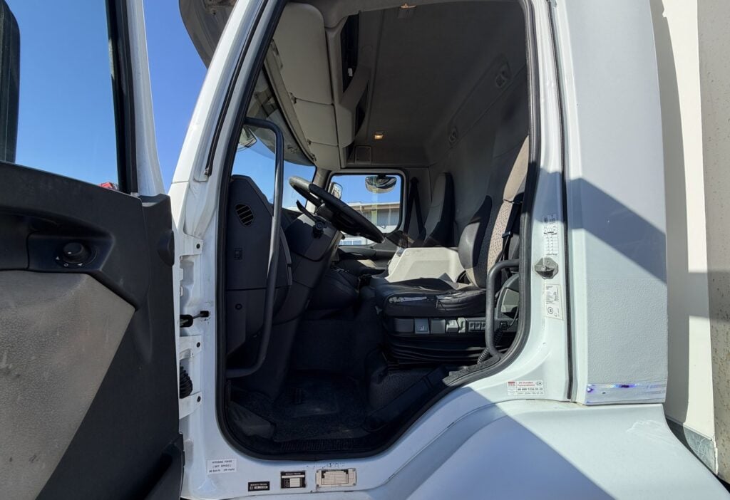 2013 Renault Midlum 270.14 L