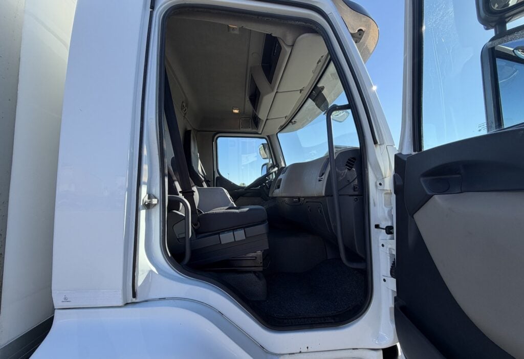 2013 Renault Midlum 270.14 L