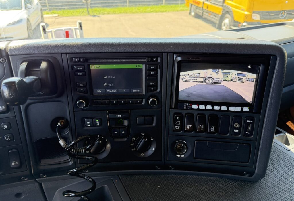 2014 Scania P 410 4x2 Thermoking