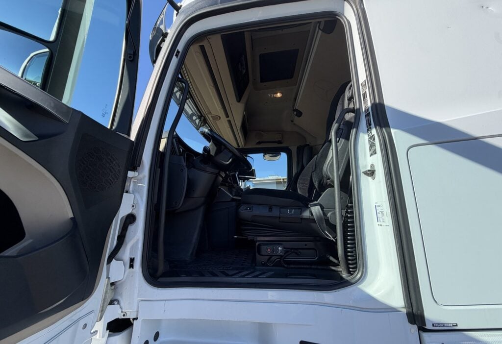 2013 Mercedes-Benz Actros 2545