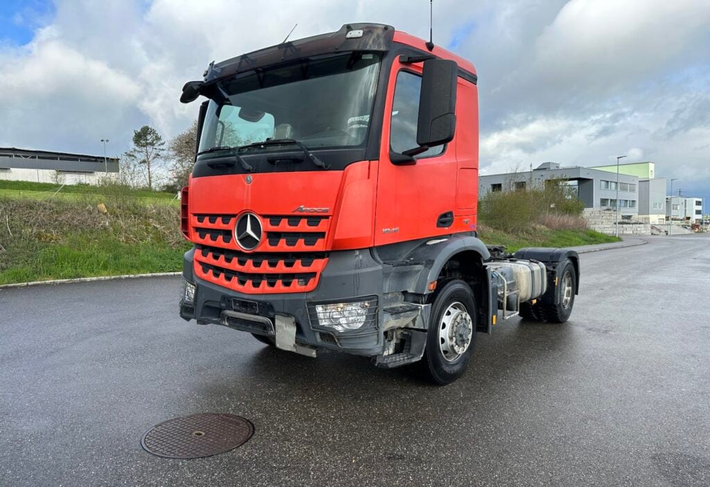 2015 MB-Arocs 1845 4x4 HAD SZM