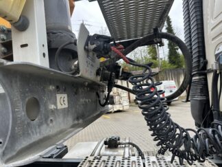 SK 20 Sattelkipper isoliert