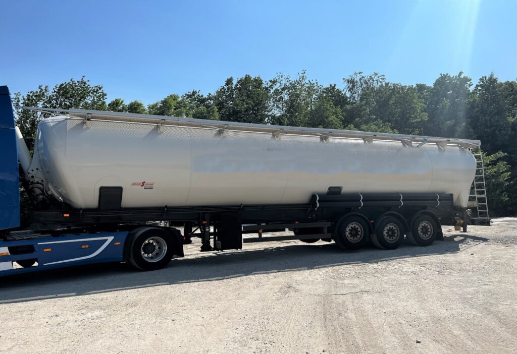 2005 Spitzer Silo Kipper SK2766CAL