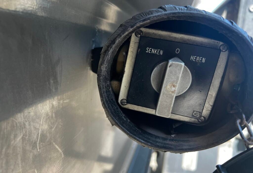 2005 Spitzer Silo Kipper SK2766CAL