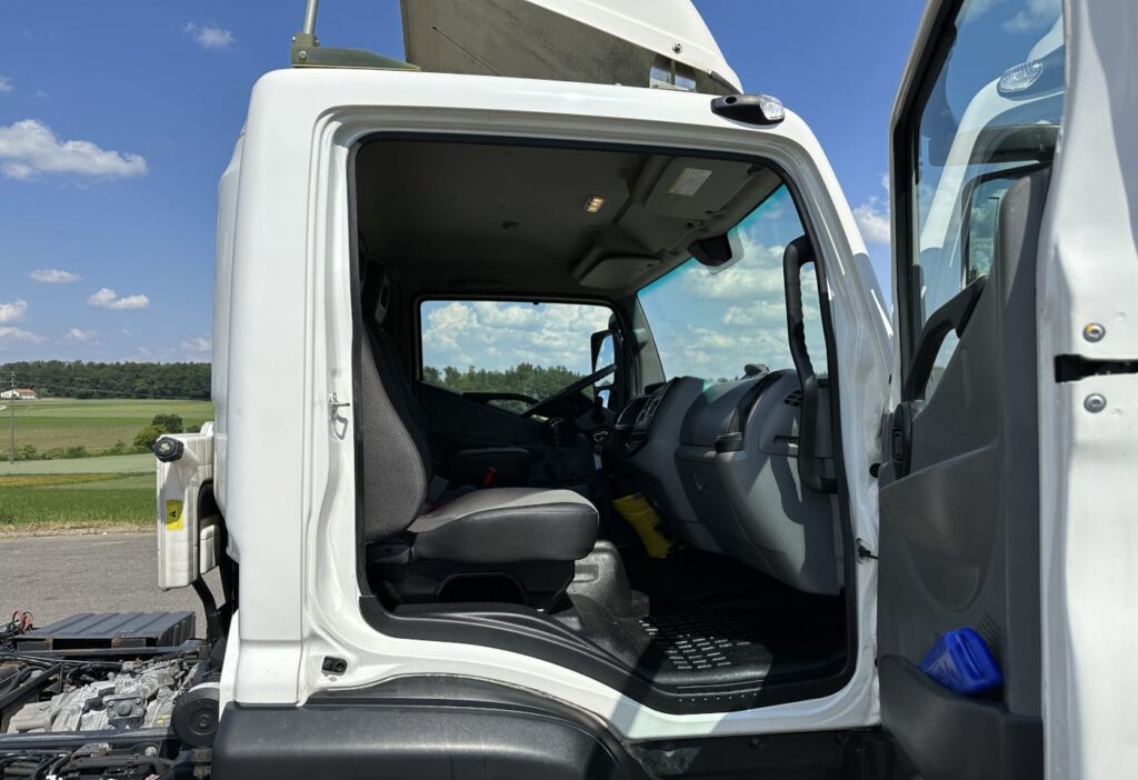 2016 Renault D180.75 4x2 Chassis-Kabine