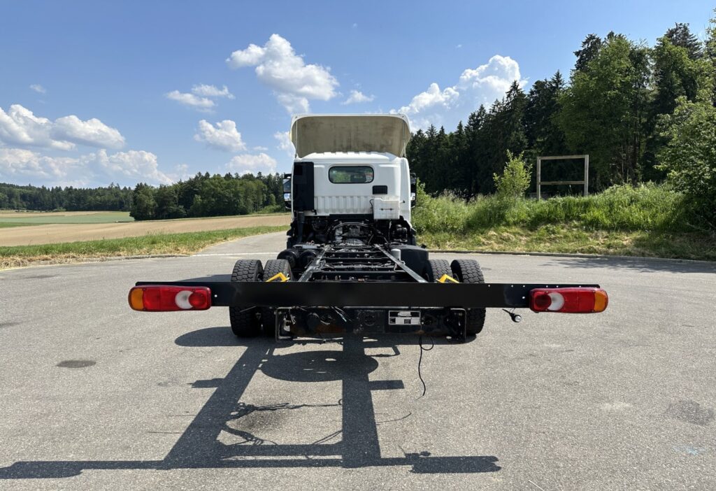 2016 Renault D180.75 4x2 Chassis-Kabine