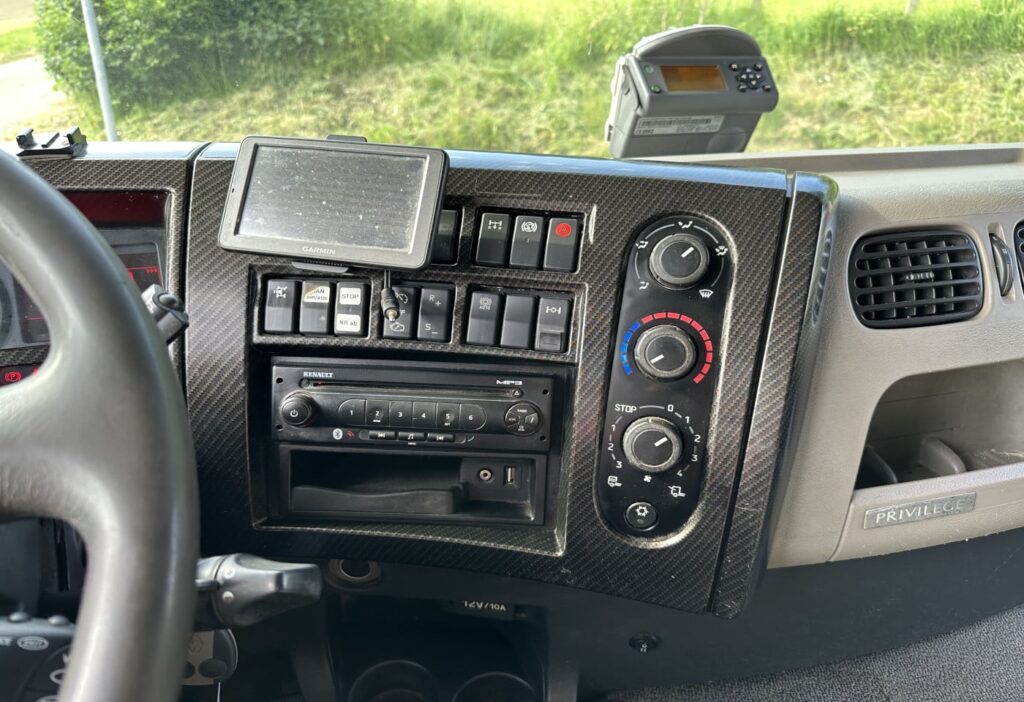 (D) 2012 Renault Premium 430 6x2 Brücke mit Ladekran