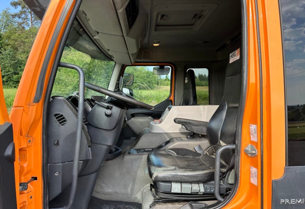 (D) 2012 Renault Premium 430 6x2 Brücke mit Ladekran