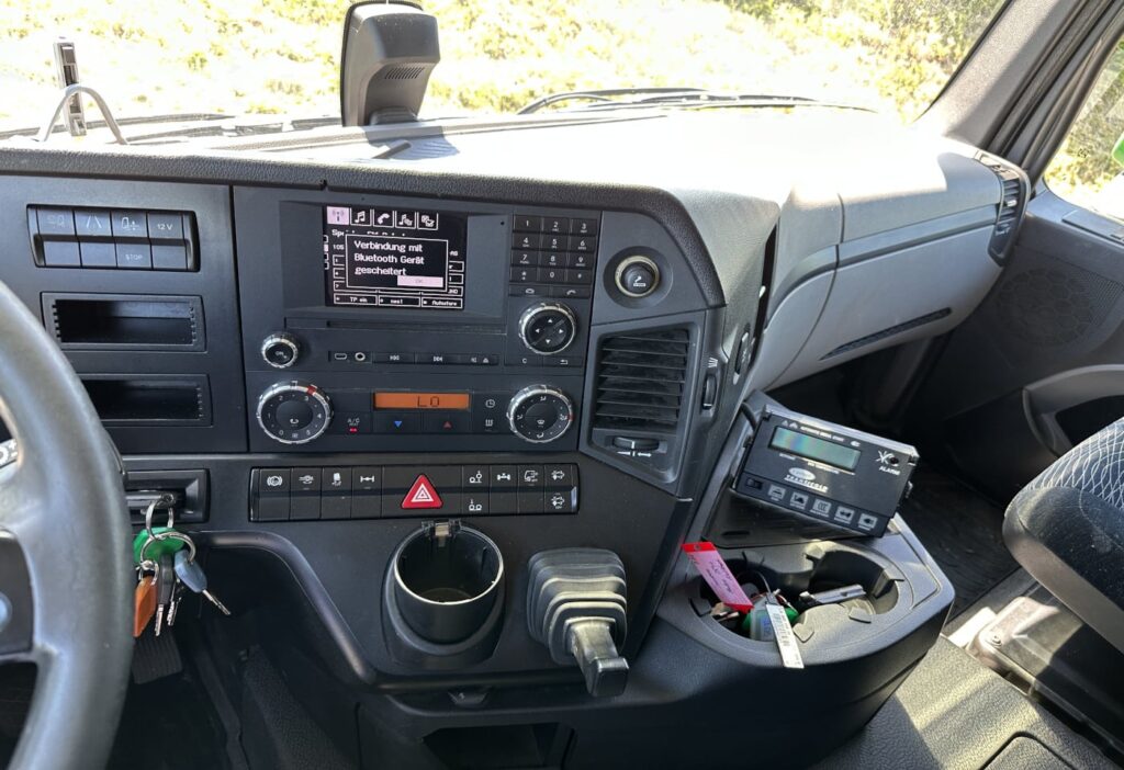 (D) 2014 MB-Antos 2540 6x2*4 Kühlkoffer/HB