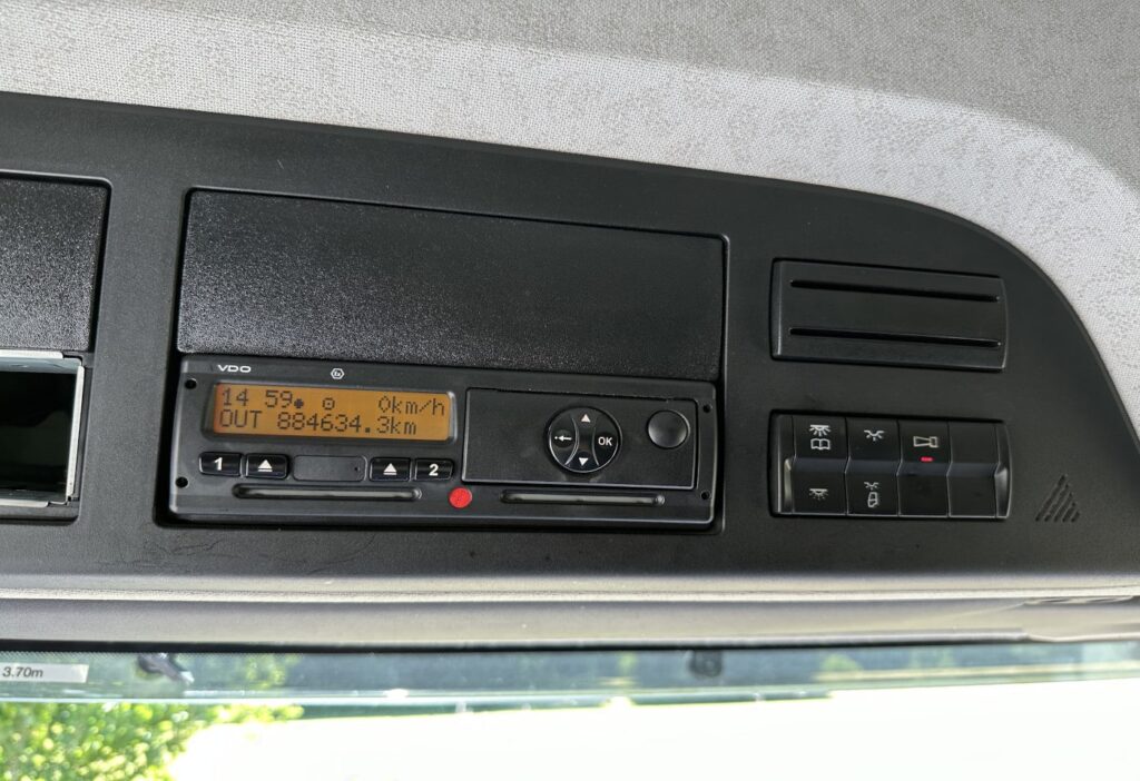 (D) 2014 MB-Antos 2540 6x2*4 Kühlkoffer/HB