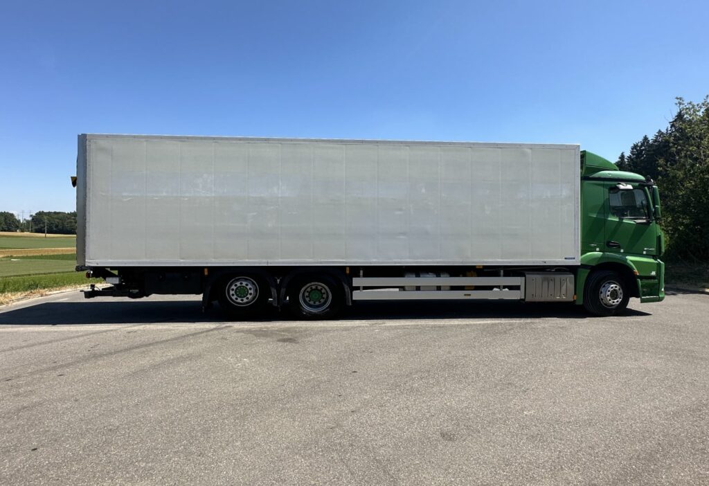 (D) 2014 MB-Antos 2540 6x2*4 Kühlkoffer/HB