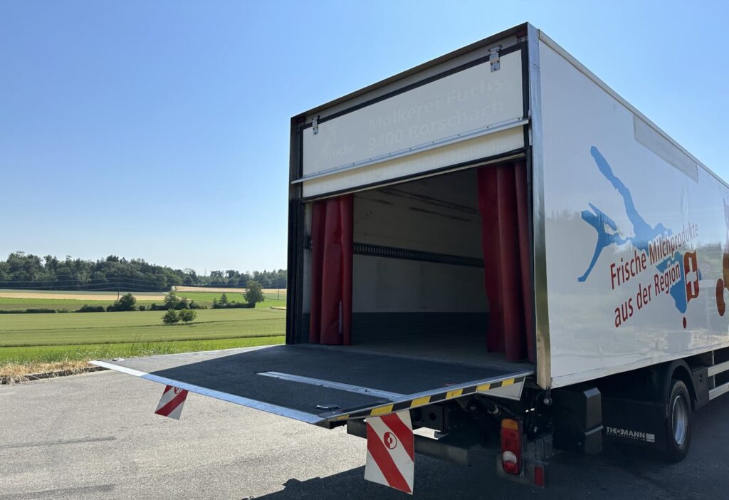 (D) 2008 Renault Midlum 220-12EL 4x2 Kühlkoffer/HB