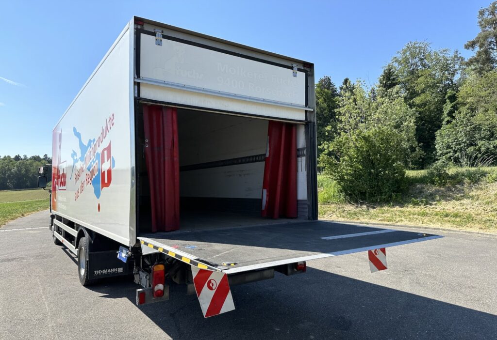 (D) 2008 Renault Midlum 220-12EL 4x2 Kühlkoffer/HB