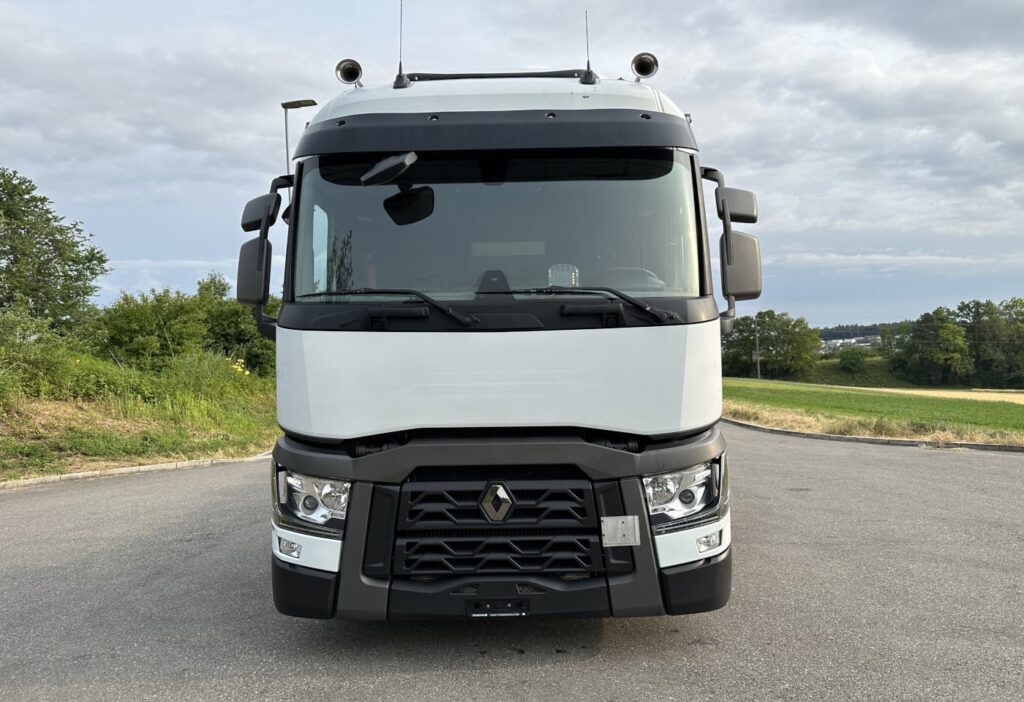 (D) 2016 Renault T460 6x2*4 BDF / HB