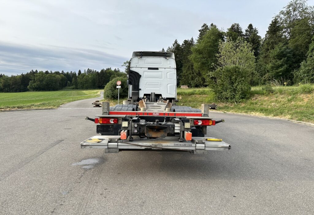 (D) 2016 Renault T460 6x2*4 BDF / HB
