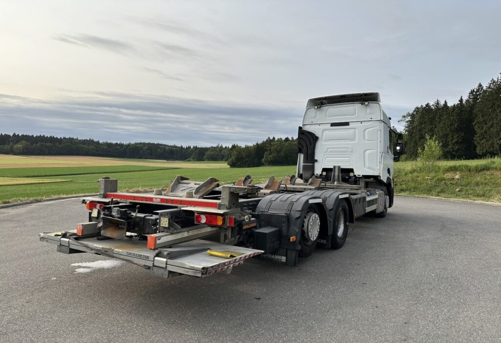 (D) 2016 Renault T460 6x2*4 BDF / HB