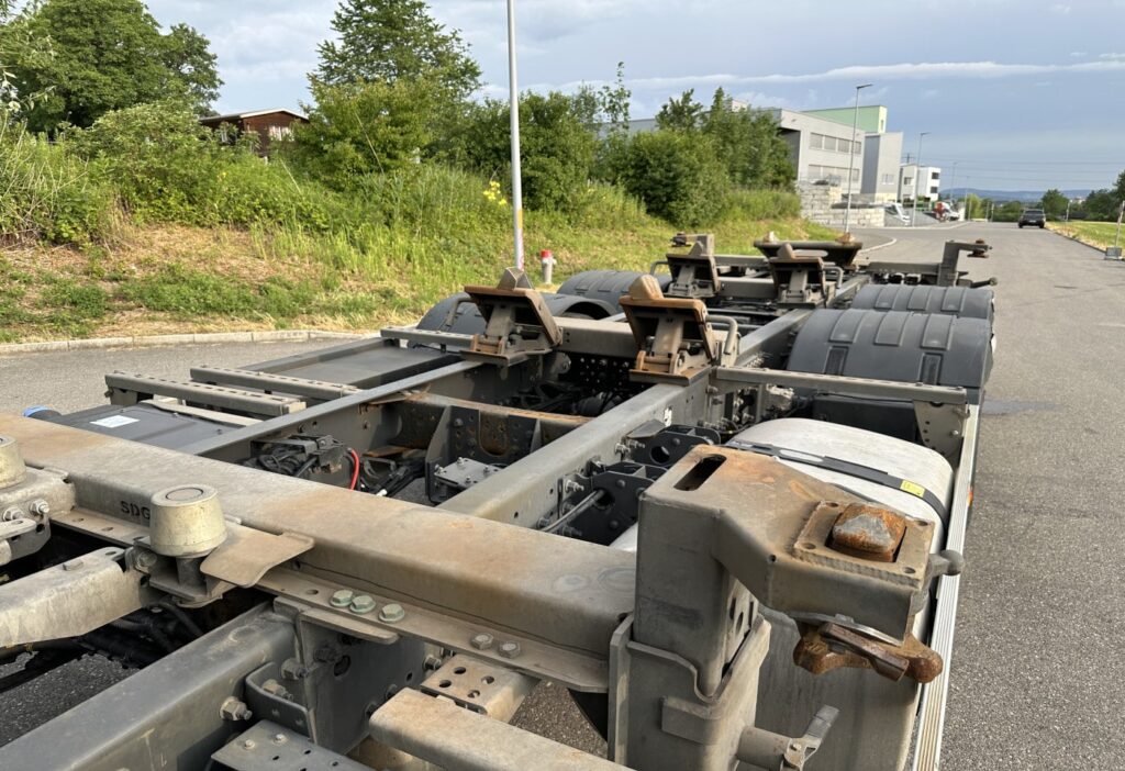 (D) 2016 Renault T460 6x2*4 BDF / HB