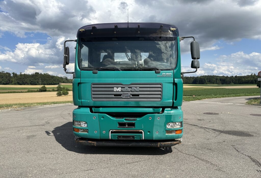 (D) 2006 MAN TGA 18.350 4x2 Kipper/Kran
