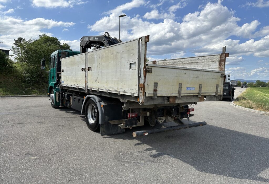 (D) 2006 MAN TGA 18.350 4x2 Kipper/Kran