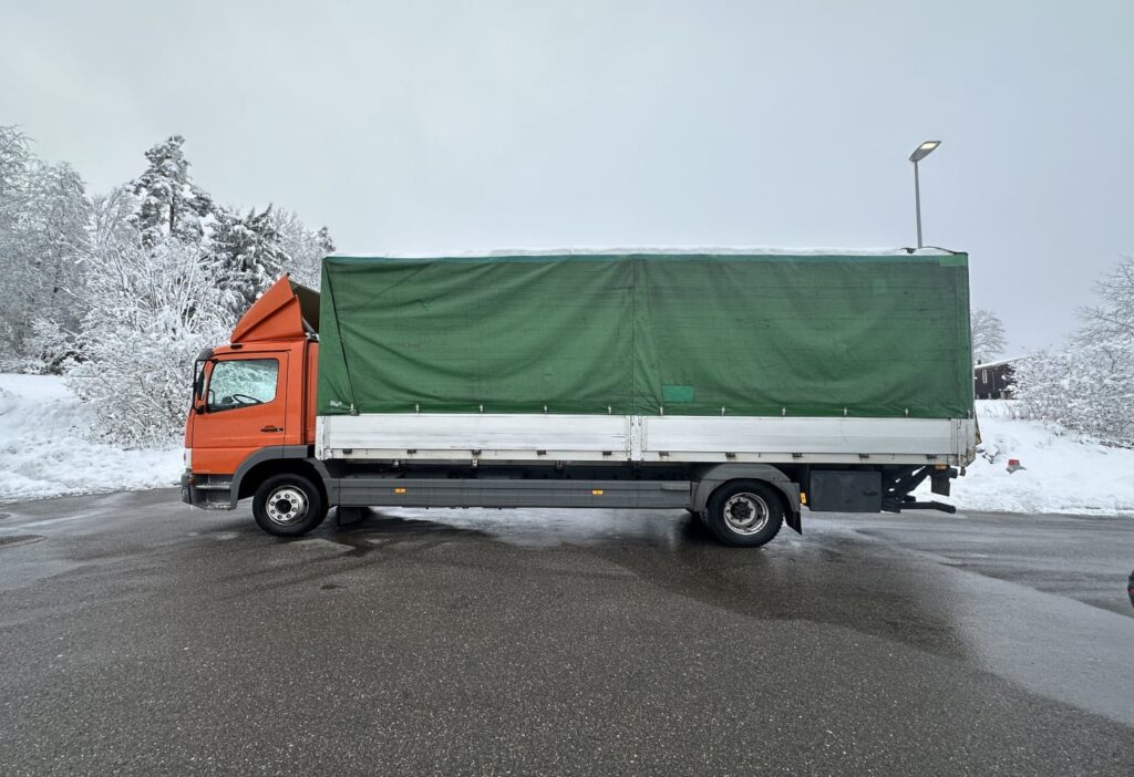 2000 MB-Atego 1323 4x2 Blache / HB