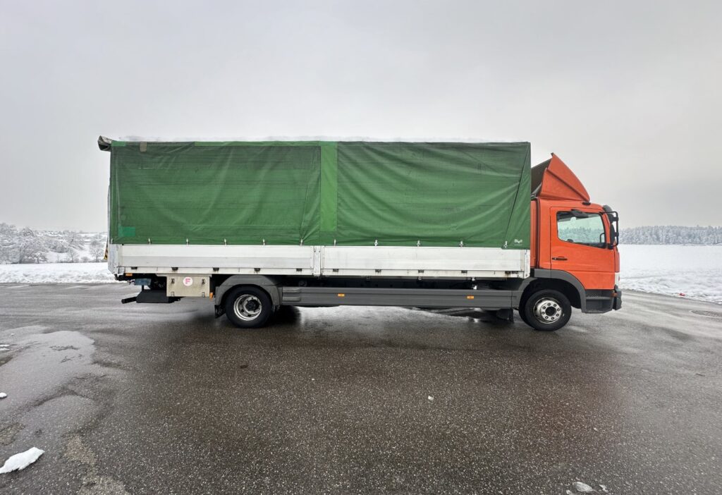 2000 MB-Atego 1323 4x2 Blache / HB