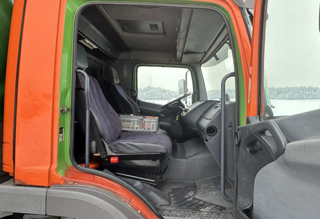 2000 MB-Atego 1323 4x2 Blache / HB