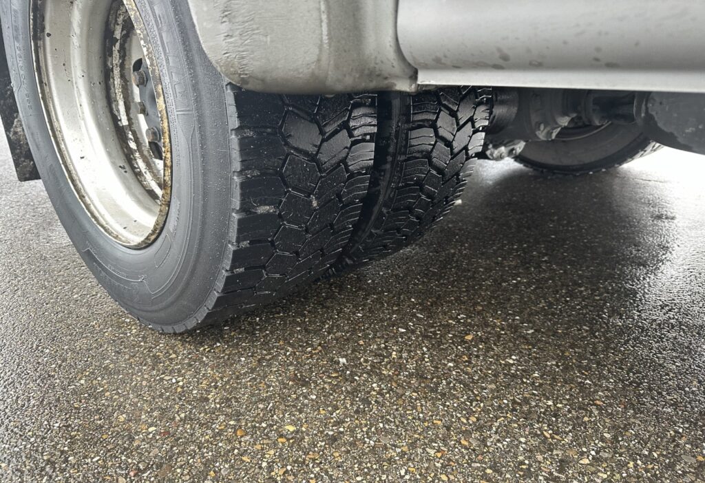 2000 MB-Atego 1323 4x2 Blache / HB