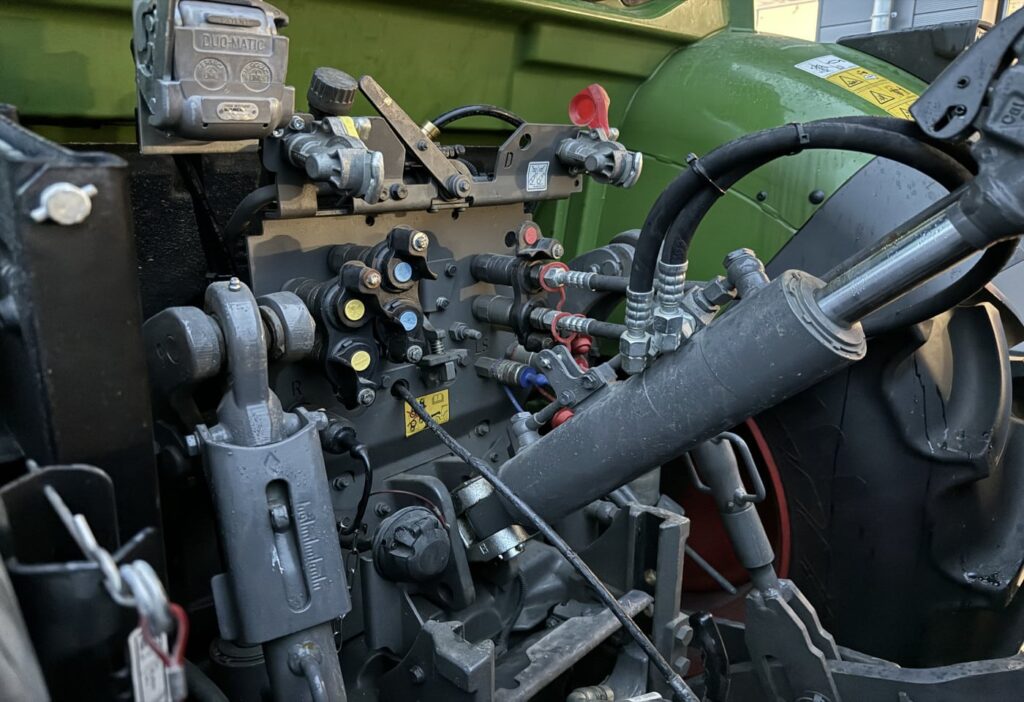 (D) 2021 Fendt 211 S Vario GEN 3