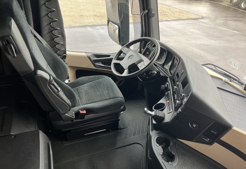 (D) 2016 MB-Actros 2545 6x2 Haken