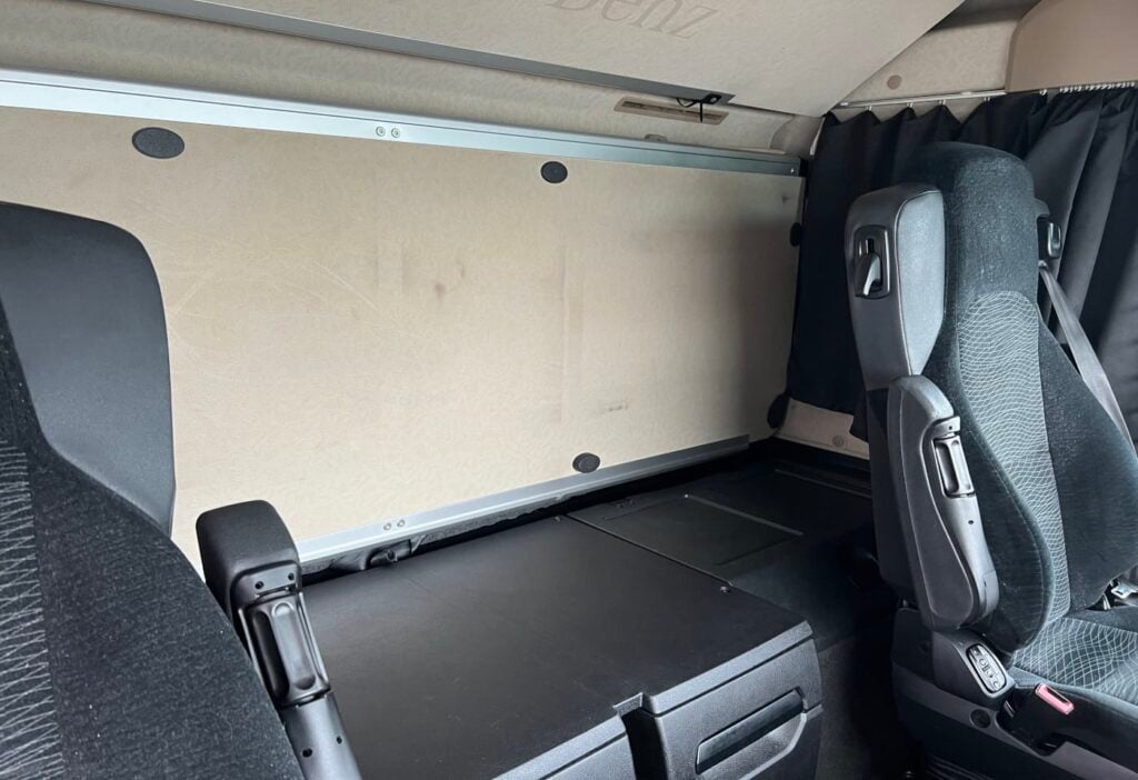 (D) 2016 MB-Actros 2545 6x2 Haken