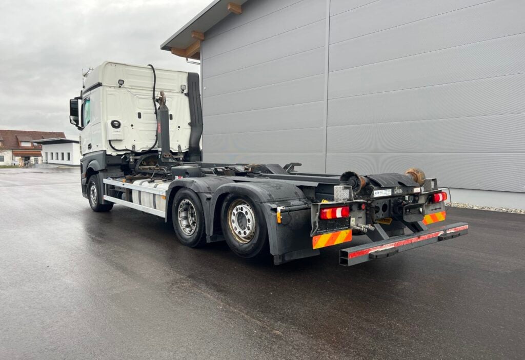 (D) 2016 MB-Actros 2545 6x2 Haken
