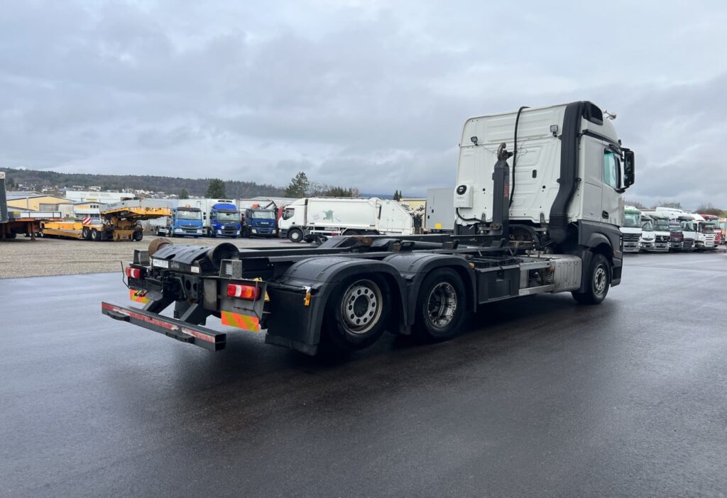 (D) 2016 MB-Actros 2545 6x2 Haken