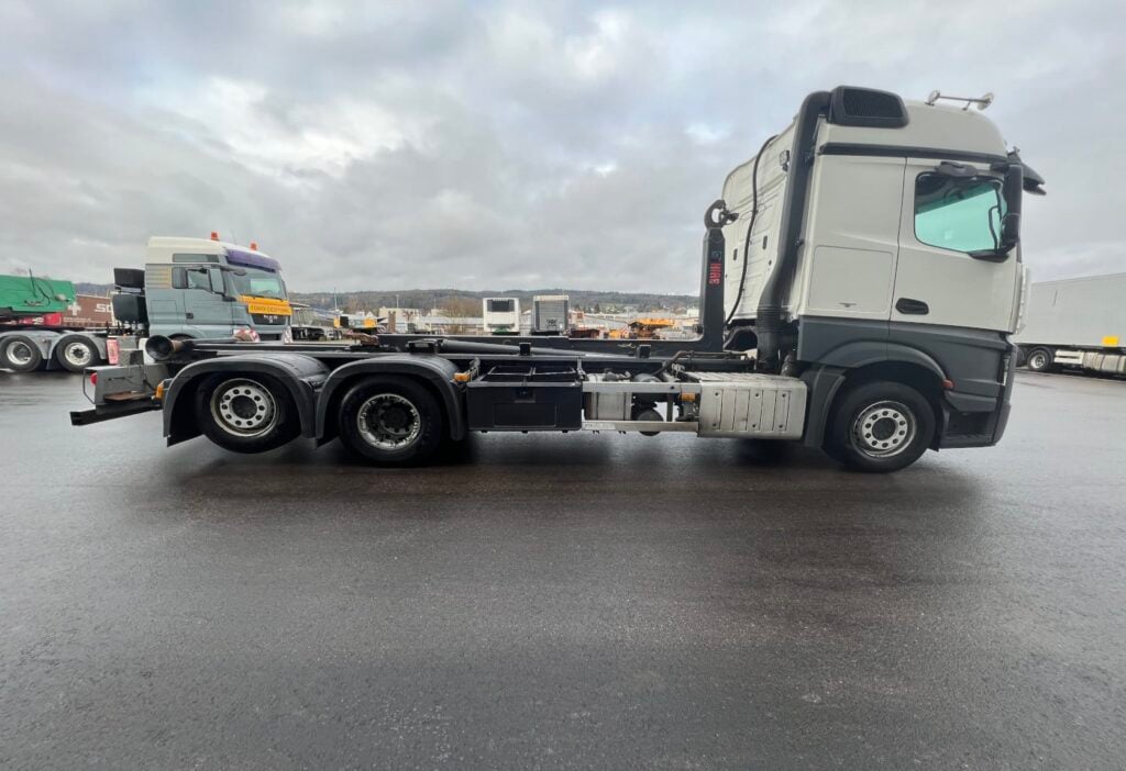 (D) 2016 MB-Actros 2545 6x2 Haken