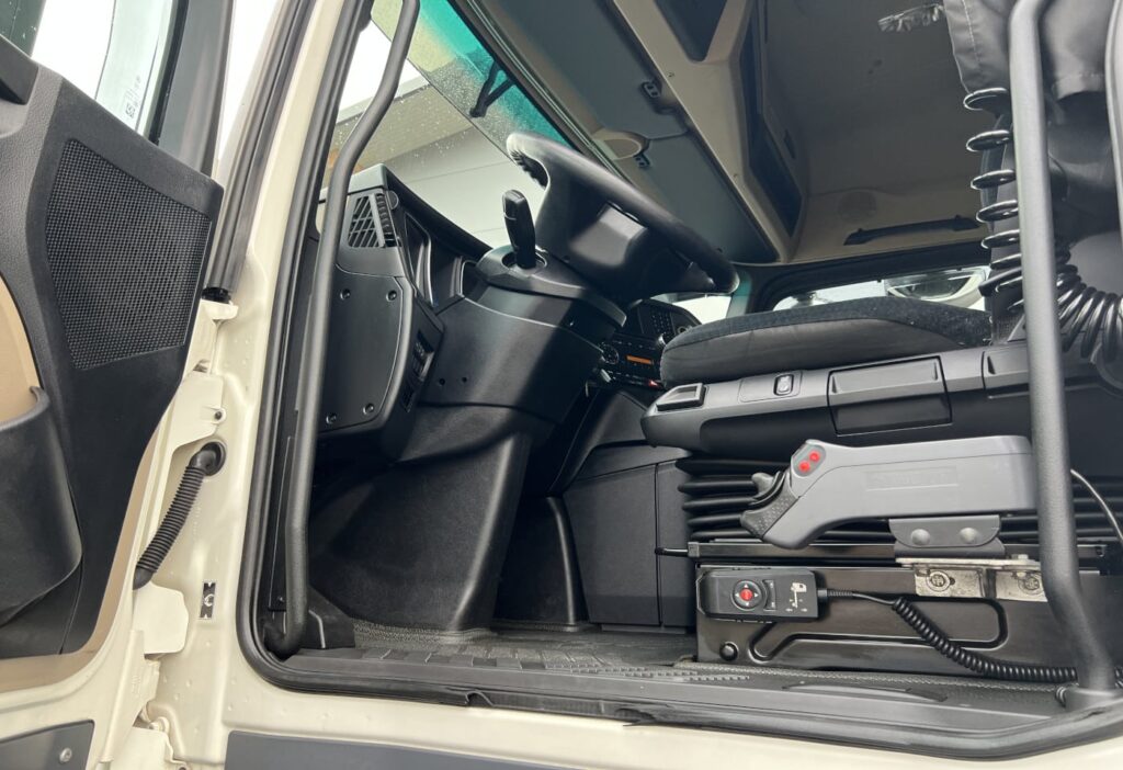 (D) 2016 MB-Actros 2545 6x2 Haken