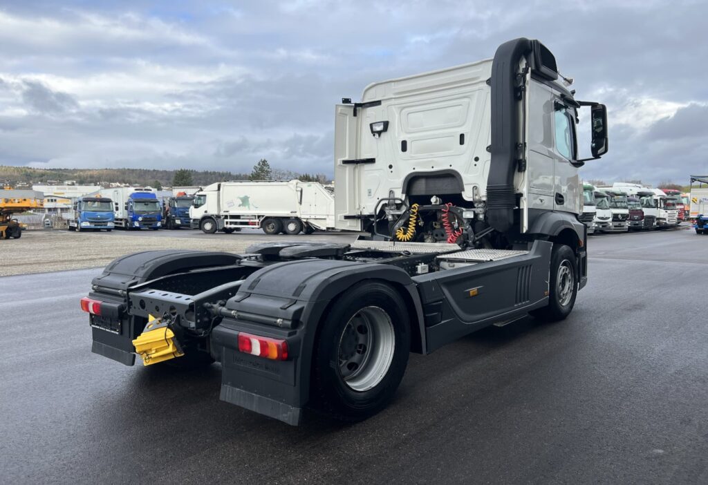 (D) MB-Actros 1840 4x2 SZM
