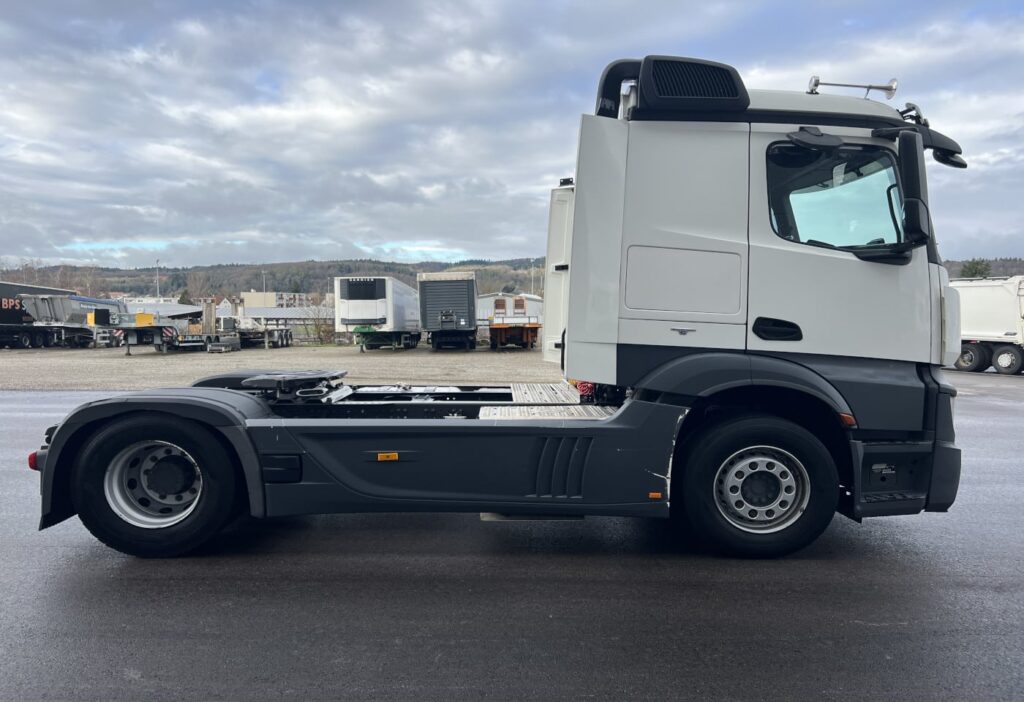 (D) MB-Actros 1840 4x2 SZM