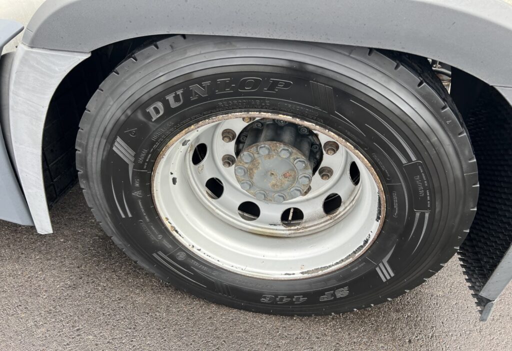 (D) MB-Actros 1840 4x2 SZM