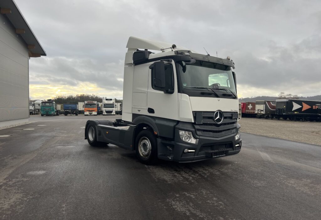 (D) 2017 MB-Actros 1843 LS 4x2 SZM