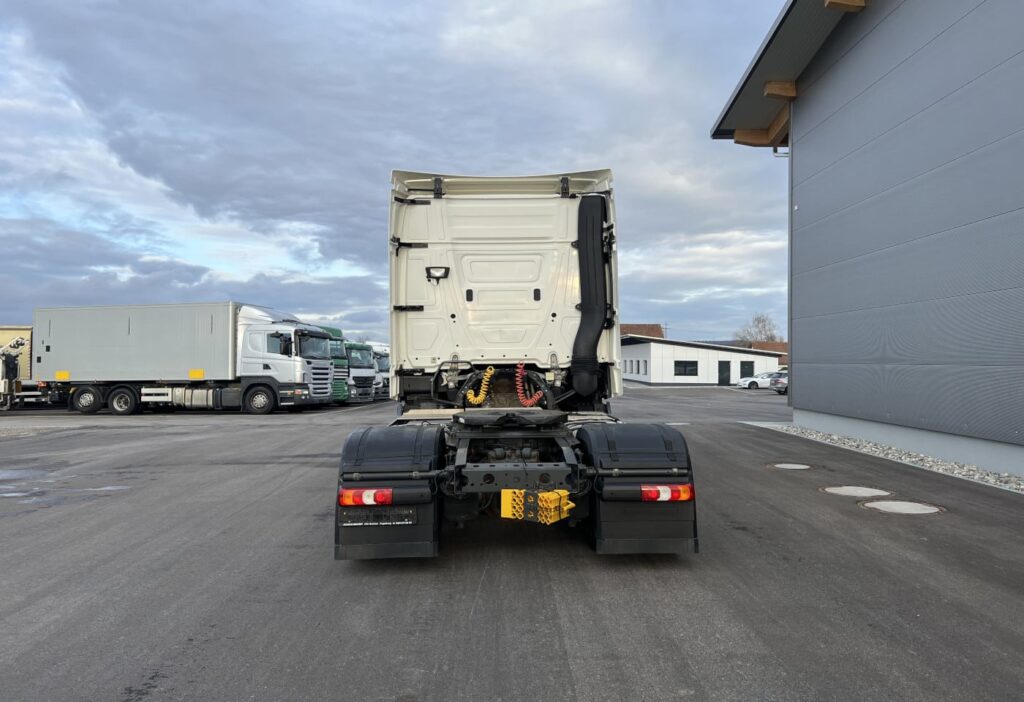 (D) 2016 MB-Actros 1845 LS 4x2 SZM