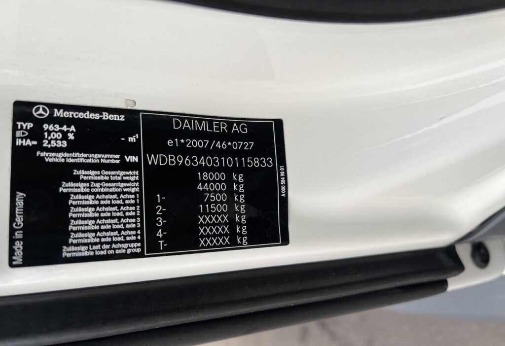 (D) 2016 MB-Actros 1840 LS 4x2 SZM