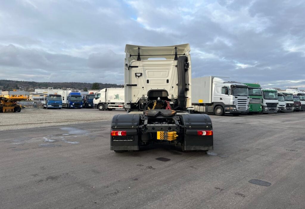 (D) 2016 MB-Actros 1840 LS 4x2 SZM