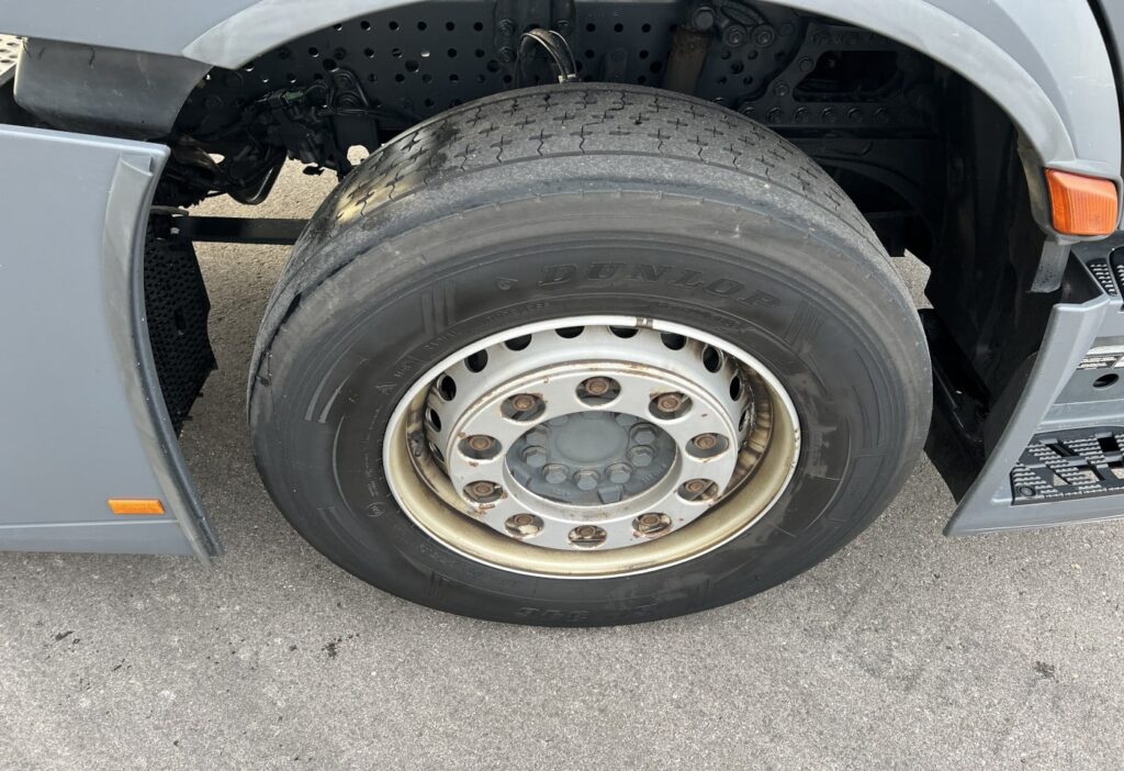 (D) 2016 MB-Actros 1840 LS 4x2 SZM