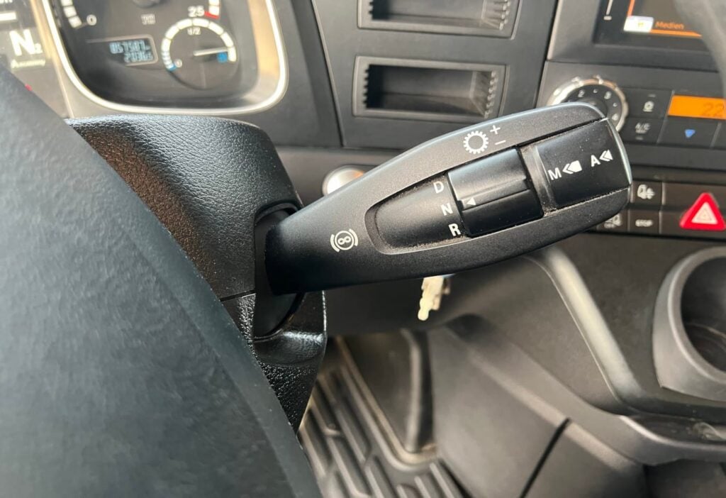 (D) 2018 MB-Actros 1842 LS 4x2 SZM
