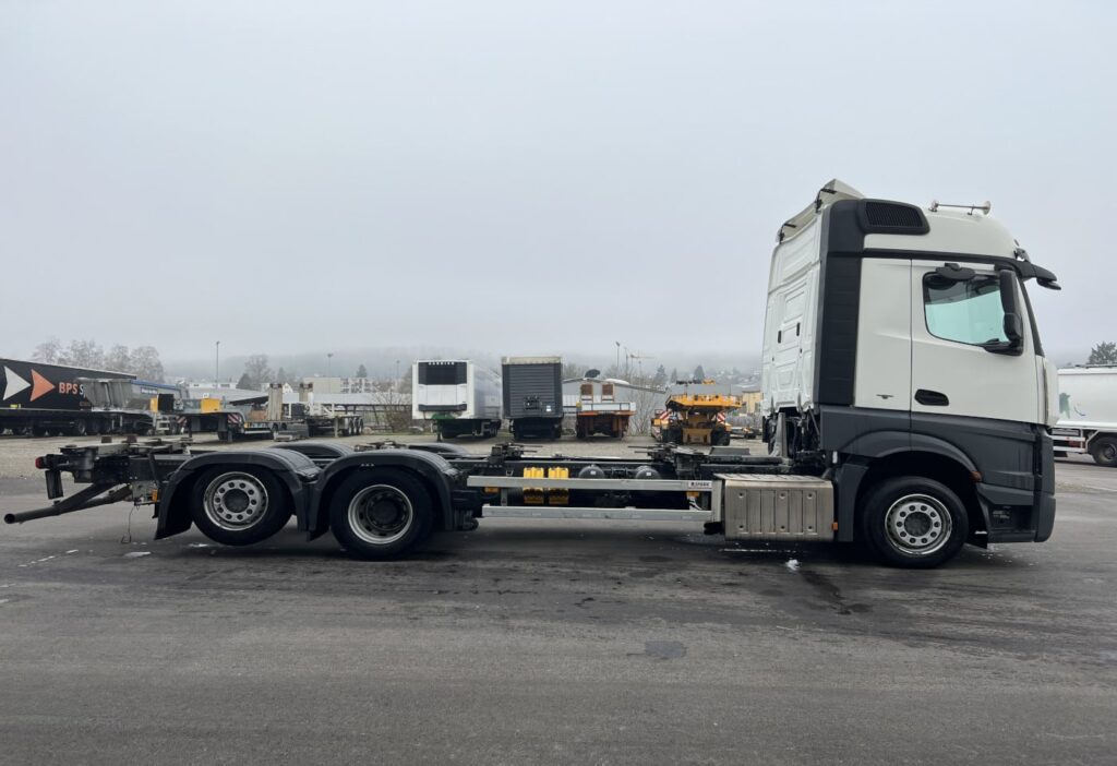 (D) 2017 MB-Actros 2545 6x2 BDF