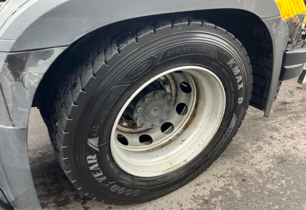 (D) 2017 MB-Actros 2545 6x2 BDF