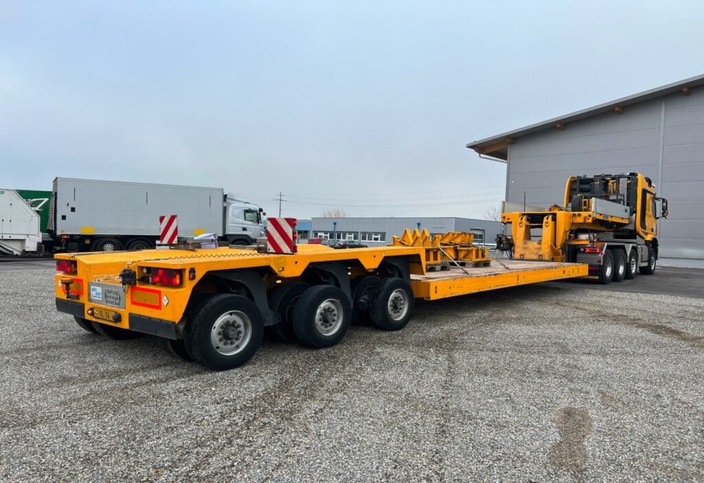(D) 2010 Goldhofer STZ-VP 3-43/80A Tieflader