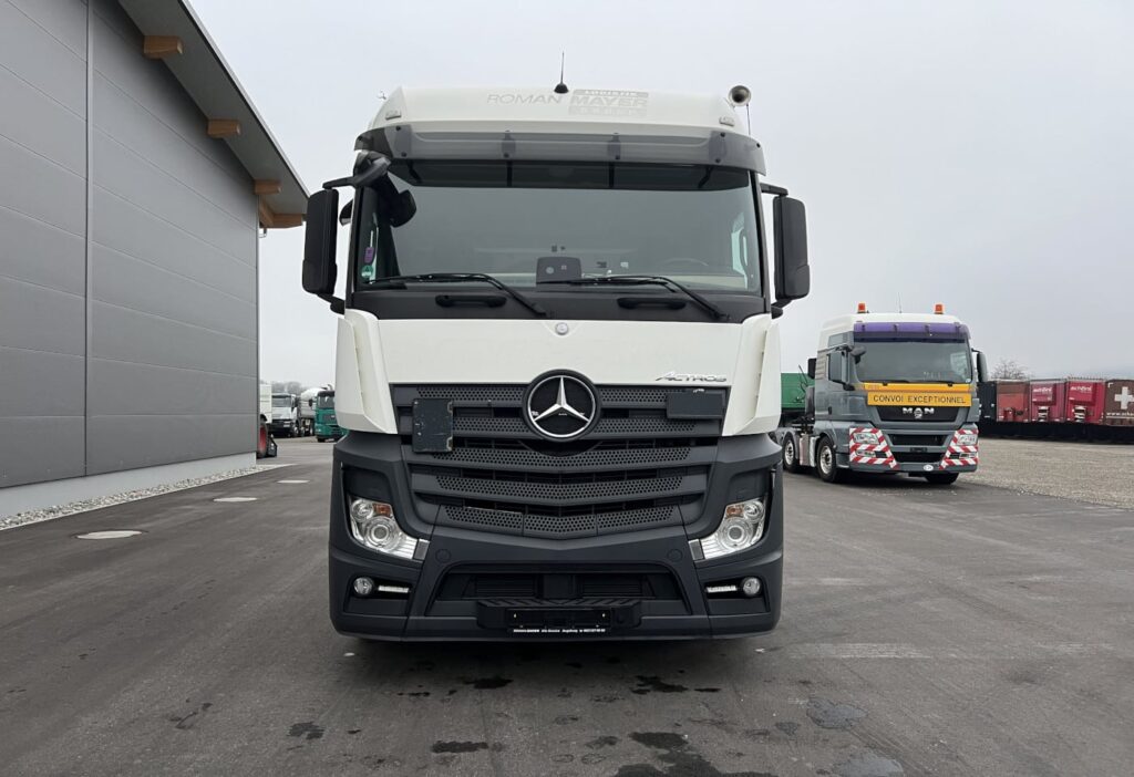 (D) 2016 MB-Actros 2545 LS 6x2 Haken