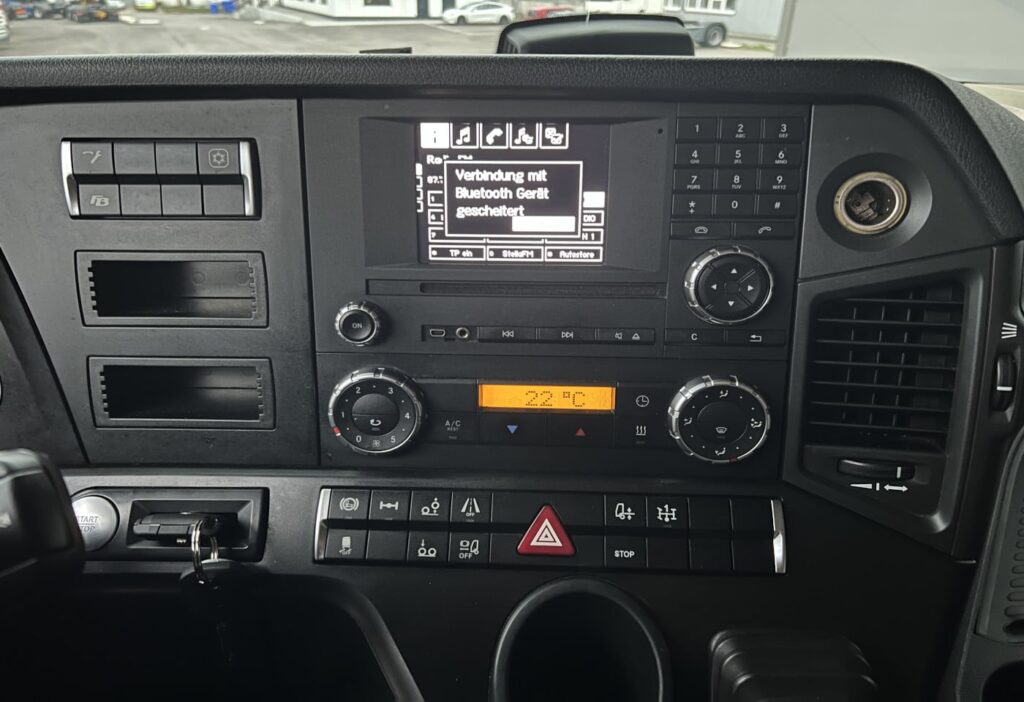(D) 2016 MB-Actros 2545 LS 6x2 Haken