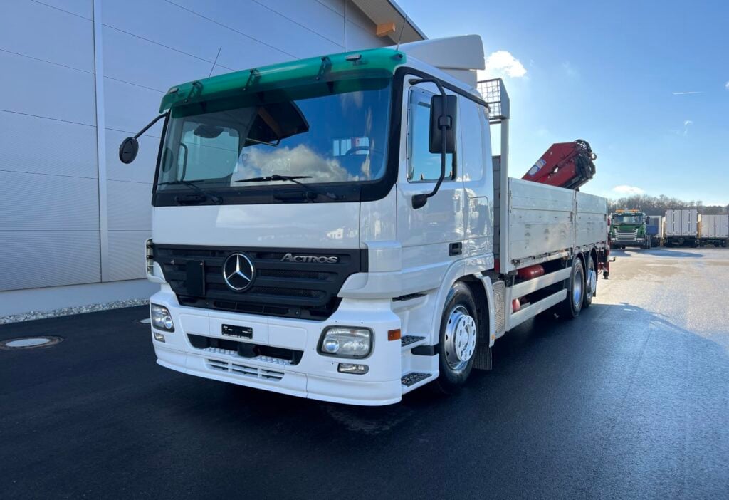 (D) 2004 MB Actros 2541 6x2*4 Brücke / Kran